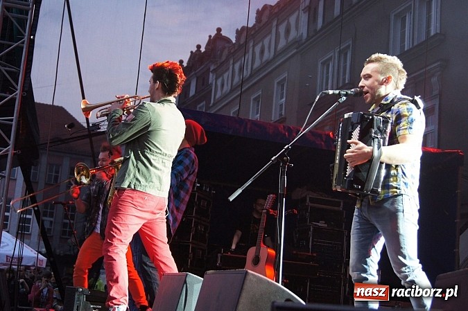 Zdjęcie w galerii na portalu naszraciborz.pl: Majówka w Raciborzu z Gwiazdami! wiadomości z regionu