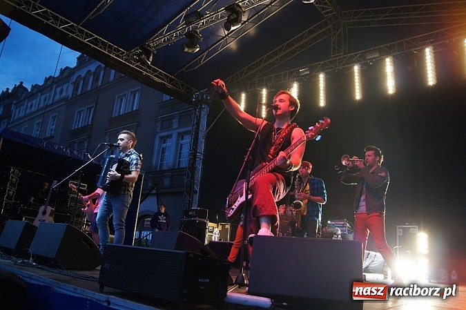 Zdjęcie w galerii na portalu naszraciborz.pl: Majówka w Raciborzu z Gwiazdami! wiadomości z regionu