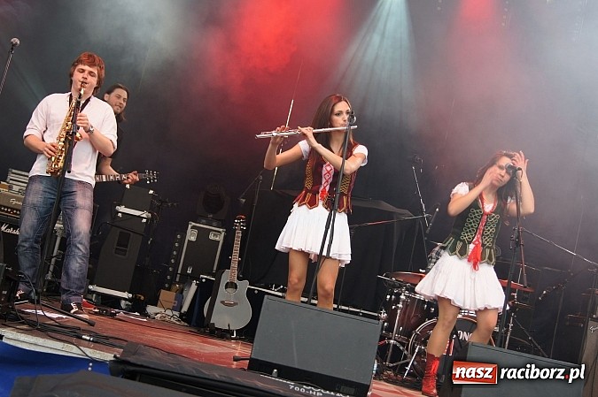 Zdjęcie w galerii na portalu naszraciborz.pl: Majówka w Raciborzu z Gwiazdami! wiadomości z regionu