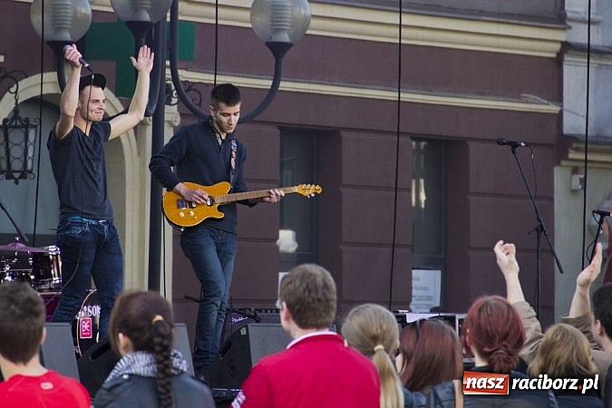 Zdjęcie w galerii na portalu naszraciborz.pl: Majówka w Raciborzu z Gwiazdami! wiadomości z regionu