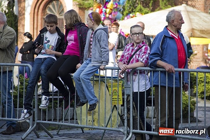Zdjęcie w galerii na portalu naszraciborz.pl: Majówka w Raciborzu z Gwiazdami! wiadomości z regionu