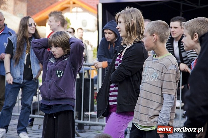 Zdjęcie w galerii na portalu naszraciborz.pl: Majówka w Raciborzu z Gwiazdami! wiadomości z regionu