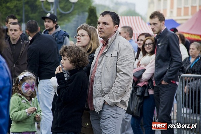 Zdjęcie w galerii na portalu naszraciborz.pl: Majówka w Raciborzu z Gwiazdami! wiadomości z regionu
