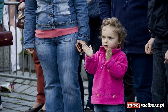 Zdjęcie w galerii na portalu naszraciborz.pl: Majówka w Raciborzu z Gwiazdami! wiadomości z regionu