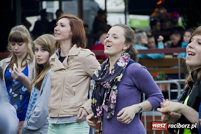 Zdjęcie w galerii na portalu naszraciborz.pl: Majówka w Raciborzu z Gwiazdami! wiadomości z regionu