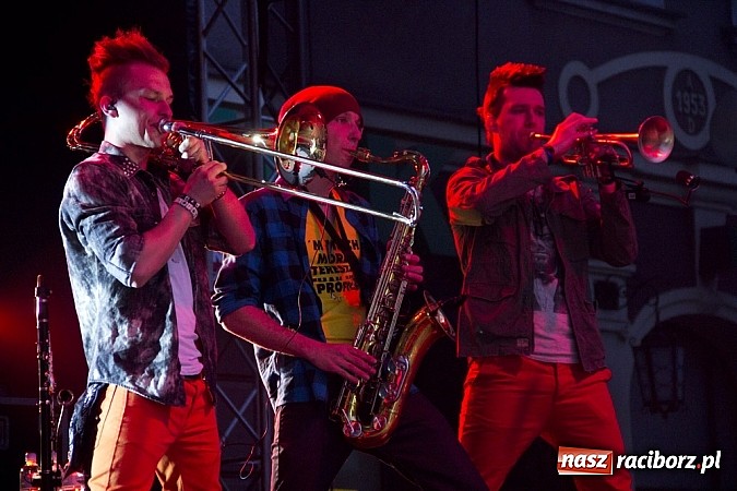 Zdjęcie w galerii na portalu naszraciborz.pl: Majówka w Raciborzu z Gwiazdami! wiadomości z regionu