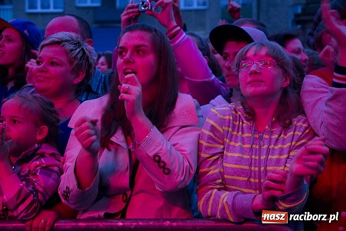 Zdjęcie w galerii na portalu naszraciborz.pl: Majówka w Raciborzu z Gwiazdami! wiadomości z regionu