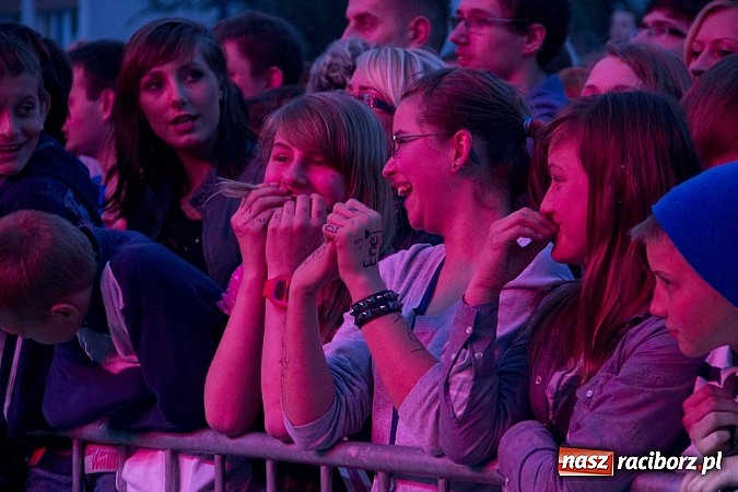 Zdjęcie w galerii na portalu naszraciborz.pl: Majówka w Raciborzu z Gwiazdami! wiadomości z regionu