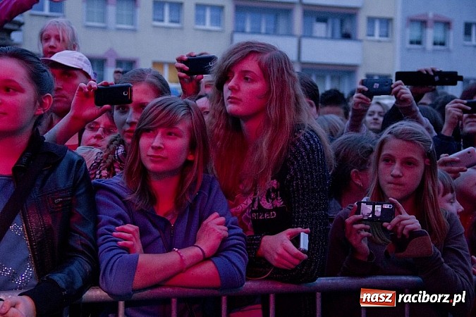 Zdjęcie w galerii na portalu naszraciborz.pl: Majówka w Raciborzu z Gwiazdami! wiadomości z regionu