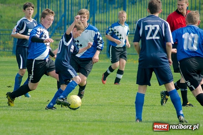 Zdjęcie w galerii na portalu naszraciborz.pl: Juniorzy młodsi: Nieudana pogoń Cyprzanowa wiadomości z regionu