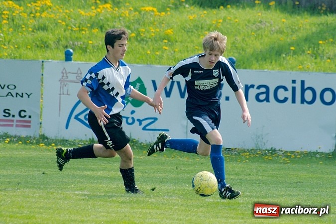 Zdjęcie w galerii na portalu naszraciborz.pl: Juniorzy młodsi: Nieudana pogoń Cyprzanowa wiadomości z regionu