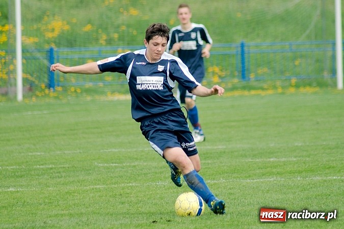 Zdjęcie w galerii na portalu naszraciborz.pl: Juniorzy młodsi: Nieudana pogoń Cyprzanowa wiadomości z regionu