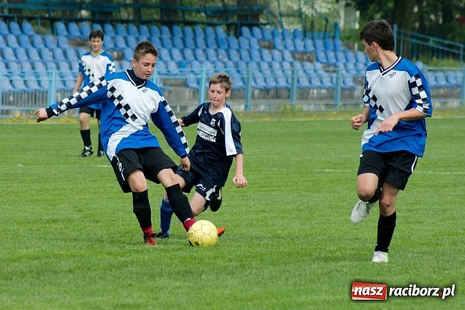 Zdjęcie w galerii na portalu naszraciborz.pl: Juniorzy młodsi: Nieudana pogoń Cyprzanowa wiadomości z regionu