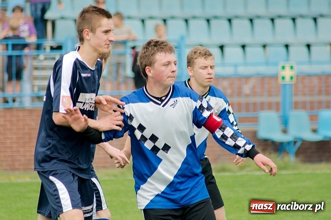 Zdjęcie w galerii na portalu naszraciborz.pl: Juniorzy młodsi: Nieudana pogoń Cyprzanowa wiadomości z regionu