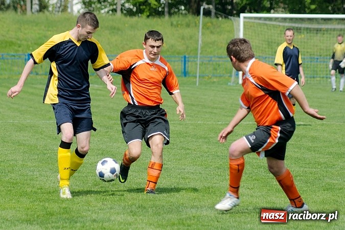 Zdjęcie w galerii na portalu naszraciborz.pl: Derby Raciborza: Dobra passa Płoni przerwana wiadomości z regionu