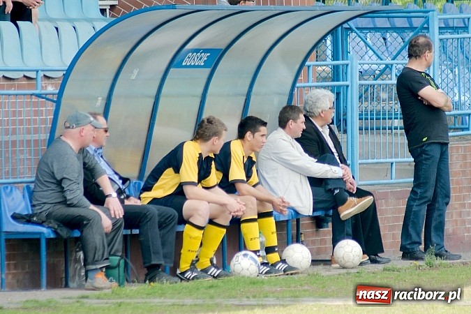 Zdjęcie w galerii na portalu naszraciborz.pl: Derby Raciborza: Dobra passa Płoni przerwana wiadomości z regionu