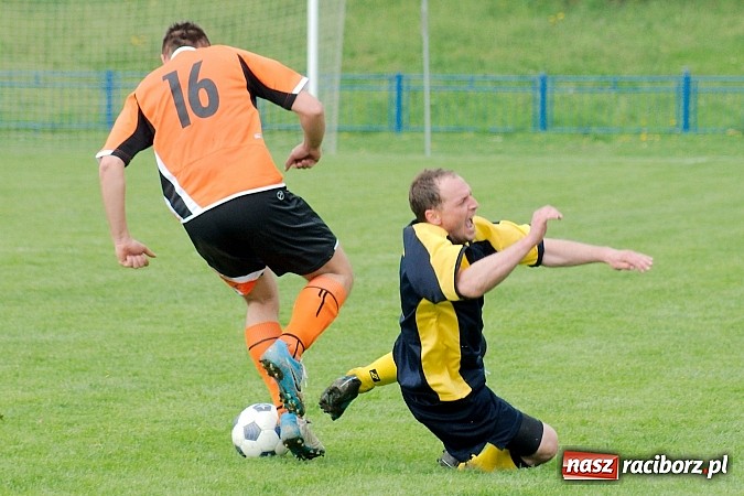 Zdjęcie w galerii na portalu naszraciborz.pl: Derby Raciborza: Dobra passa Płoni przerwana wiadomości z regionu