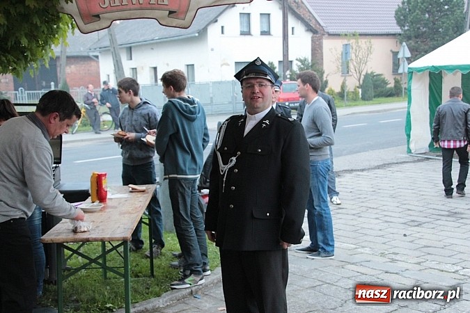 Zdjęcie w galerii na portalu naszraciborz.pl: Modern Talking na majówce w Wojnowicach wiadomości z regionu