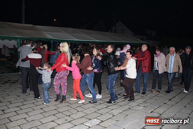 Zdjęcie w galerii na portalu naszraciborz.pl: Modern Talking na majówce w Wojnowicach wiadomości z regionu