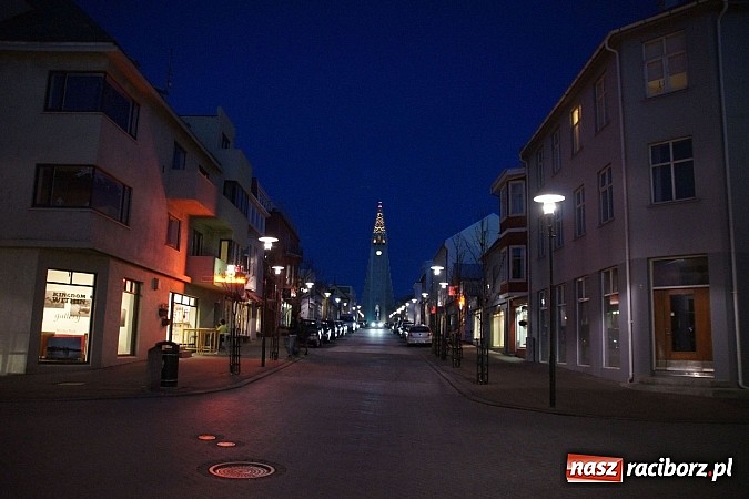 Zdjęcie w galerii na portalu naszraciborz.pl: Ze szkoły na Ostrogu do Islandii wiadomości z regionu