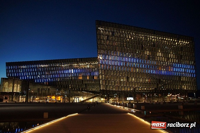 Zdjęcie w galerii na portalu naszraciborz.pl: Ze szkoły na Ostrogu do Islandii wiadomości z regionu