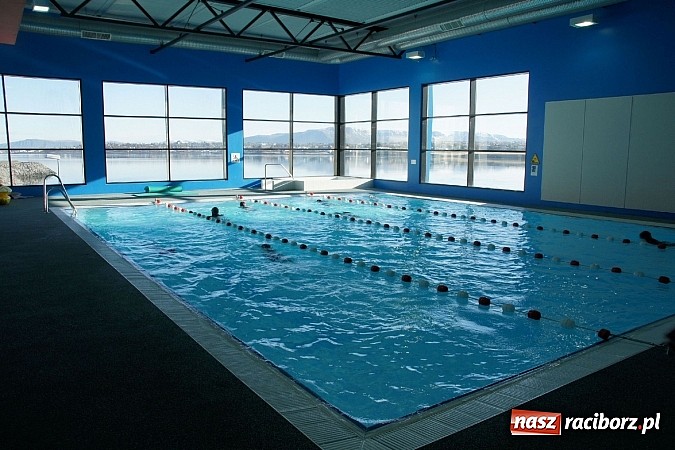 Zdjęcie w galerii na portalu naszraciborz.pl: Ze szkoły na Ostrogu do Islandii wiadomości z regionu