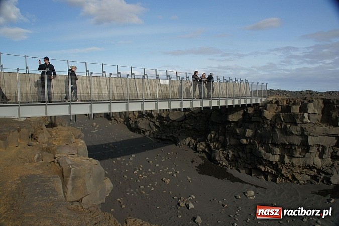 Zdjęcie w galerii na portalu naszraciborz.pl: Ze szkoły na Ostrogu do Islandii wiadomości z regionu