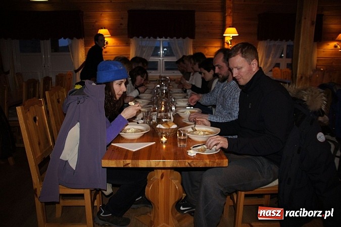 Zdjęcie w galerii na portalu naszraciborz.pl: Ze szkoły na Ostrogu do Islandii wiadomości z regionu