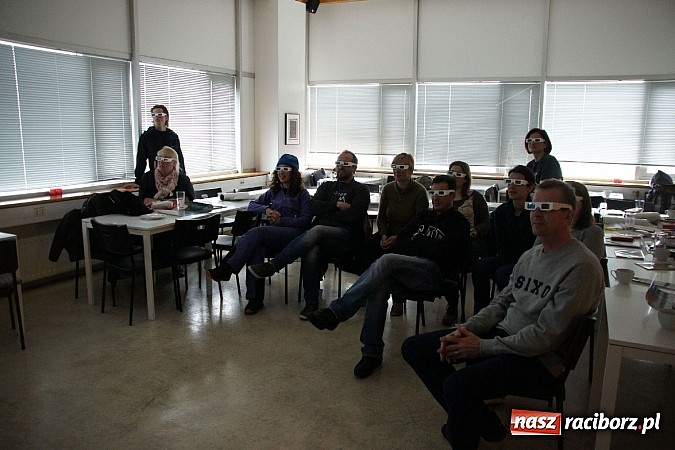 Zdjęcie w galerii na portalu naszraciborz.pl: Ze szkoły na Ostrogu do Islandii wiadomości z regionu