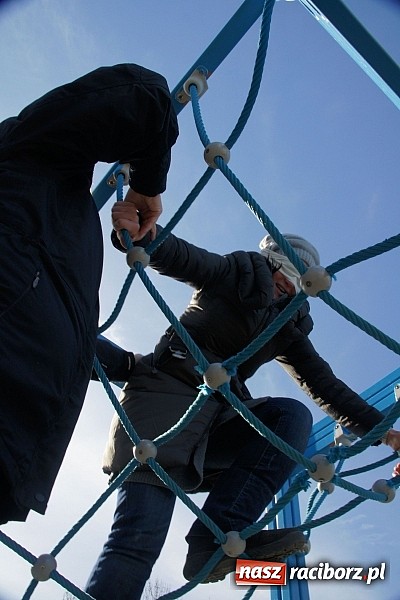 Zdjęcie w galerii na portalu naszraciborz.pl: Ze szkoły na Ostrogu do Islandii wiadomości z regionu