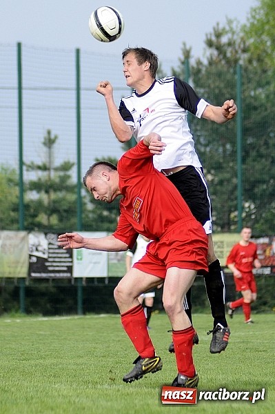 Zdjęcie w galerii na portalu naszraciborz.pl: Emocje w końcówce. Turza lepsza od Ocic wiadomości z regionu