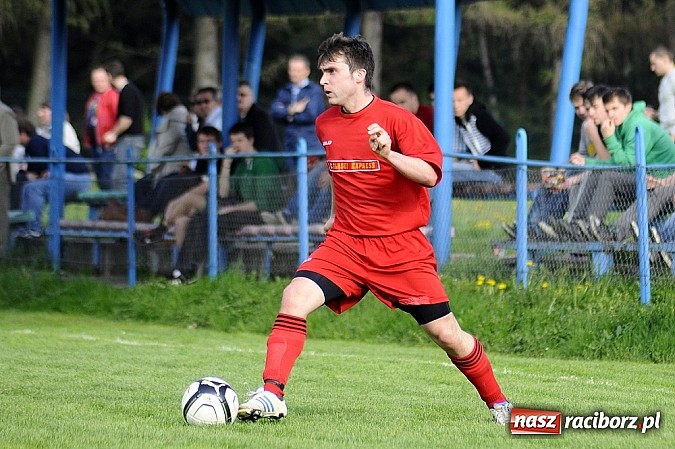 Zdjęcie w galerii na portalu naszraciborz.pl: Emocje w końcówce. Turza lepsza od Ocic wiadomości z regionu