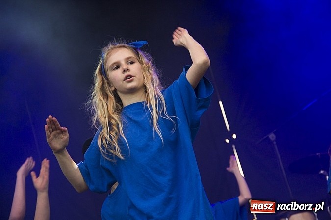 Zdjęcie w galerii na portalu naszraciborz.pl: Majówkowa prywatka na raciborskim rynku wiadomości z regionu