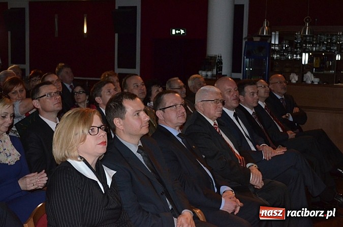 Zdjęcie w galerii na portalu naszraciborz.pl: Zielone Czeki dla ludzi o zielonych sercach wiadomości z regionu