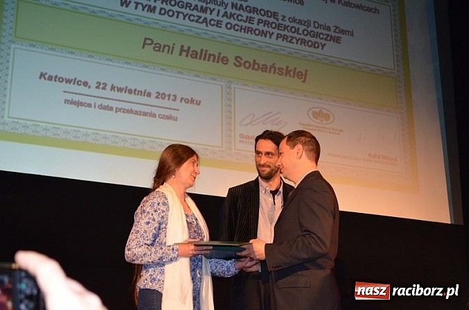 Zdjęcie w galerii na portalu naszraciborz.pl: Zielone Czeki dla ludzi o zielonych sercach wiadomości z regionu