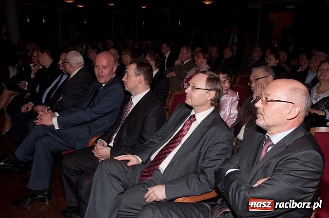 Zdjęcie w galerii na portalu naszraciborz.pl: Zielone Czeki dla ludzi o zielonych sercach wiadomości z regionu