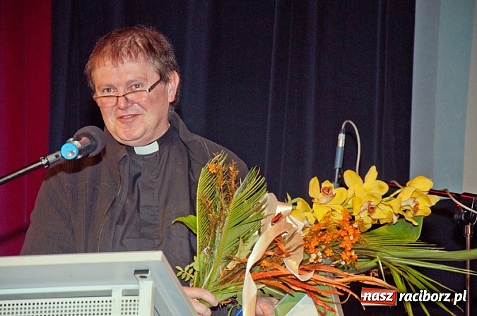 Zdjęcie w galerii na portalu naszraciborz.pl: Zielone Czeki dla ludzi o zielonych sercach wiadomości z regionu