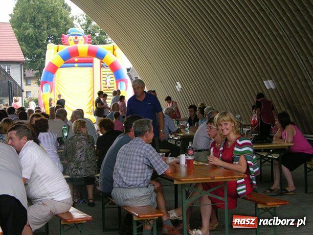 Zdjęcie w galerii na portalu naszraciborz.pl: Festyn Rodzinny w Chałupkach wiadomości z regionu