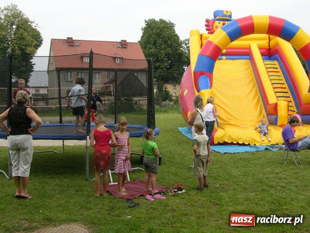 Zdjęcie w galerii na portalu naszraciborz.pl: Festyn Rodzinny w Chałupkach wiadomości z regionu