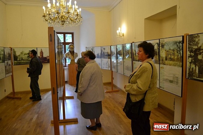 Zdjęcie w galerii na portalu naszraciborz.pl: O Eichendorffie na zamku wiadomości z regionu