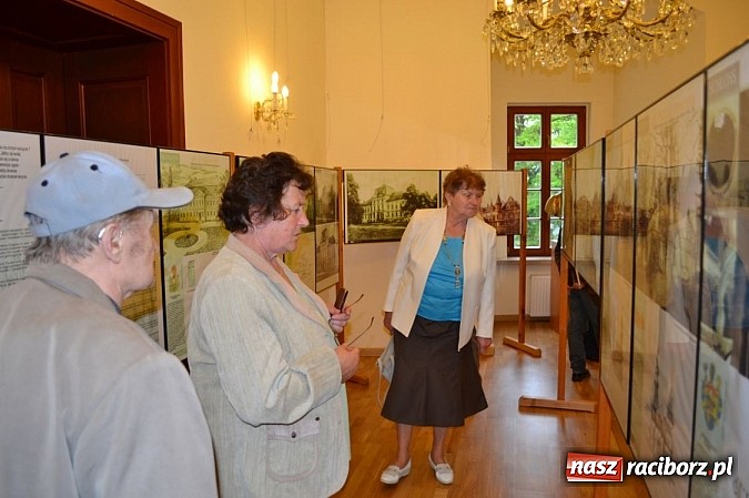 Zdjęcie w galerii na portalu naszraciborz.pl: O Eichendorffie na zamku wiadomości z regionu