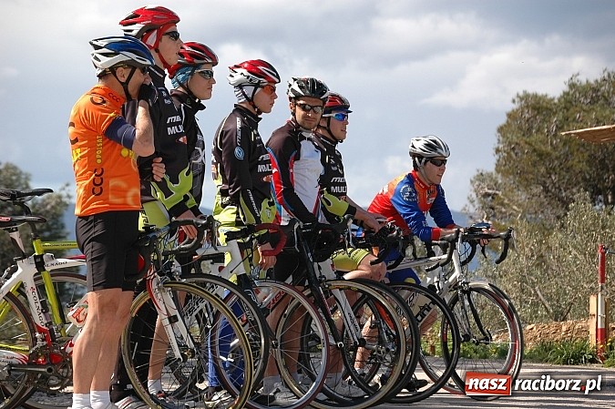 Zdjęcie w galerii na portalu naszraciborz.pl: Triathloniści z ZSOMS Racibórz rozpoczynają sezon startowy wiadomości z regionu