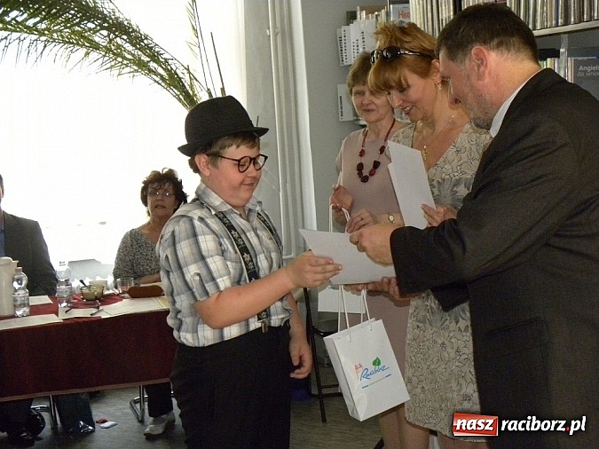 Zdjęcie w galerii na portalu naszraciborz.pl: V Konkurs Gwary Śląskiej Na cołki karpyntel wiadomości z regionu