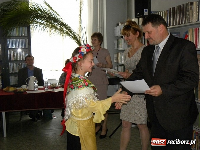 Zdjęcie w galerii na portalu naszraciborz.pl: V Konkurs Gwary Śląskiej Na cołki karpyntel wiadomości z regionu