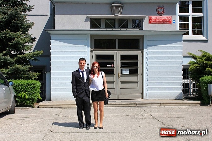 Zdjęcie w galerii na portalu naszraciborz.pl: Dzień drugi maturalnego maratonu wiadomości z regionu