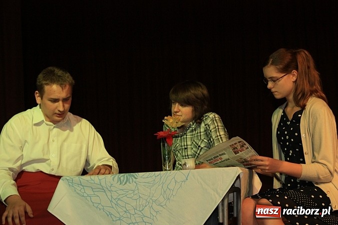 Zdjęcie w galerii na portalu naszraciborz.pl: Zyg-Zak z Wojnowic zdobył Grand Prix przeglądu w Krzanowicach wiadomości z regionu