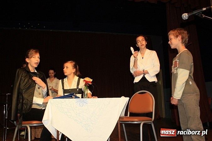 Zdjęcie w galerii na portalu naszraciborz.pl: Zyg-Zak z Wojnowic zdobył Grand Prix przeglądu w Krzanowicach wiadomości z regionu