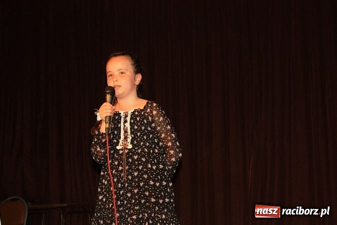 Zdjęcie w galerii na portalu naszraciborz.pl: Zyg-Zak z Wojnowic zdobył Grand Prix przeglądu w Krzanowicach wiadomości z regionu