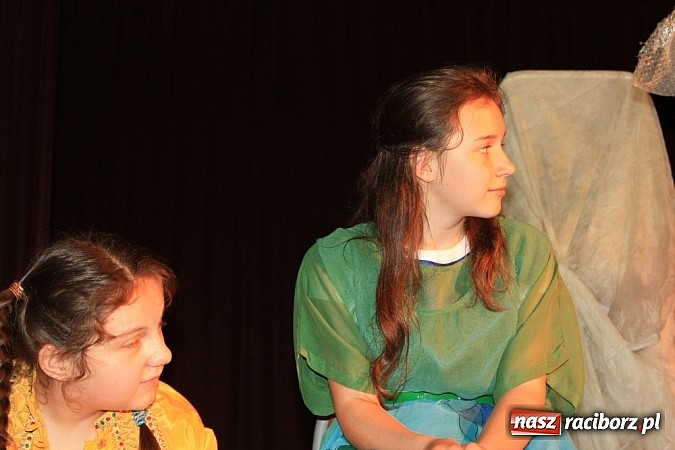 Zdjęcie w galerii na portalu naszraciborz.pl: Zyg-Zak z Wojnowic zdobył Grand Prix przeglądu w Krzanowicach wiadomości z regionu