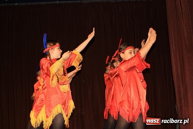 Zdjęcie w galerii na portalu naszraciborz.pl: Zyg-Zak z Wojnowic zdobył Grand Prix przeglądu w Krzanowicach wiadomości z regionu